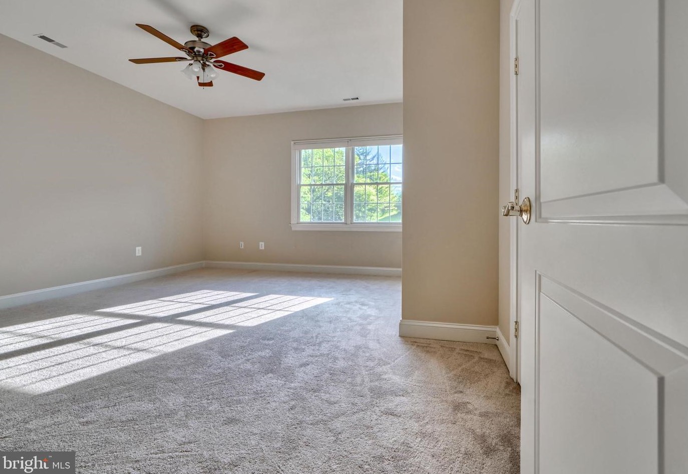 12135 Mt Albert Rd, Ellicott MD 21042-1335 exterior