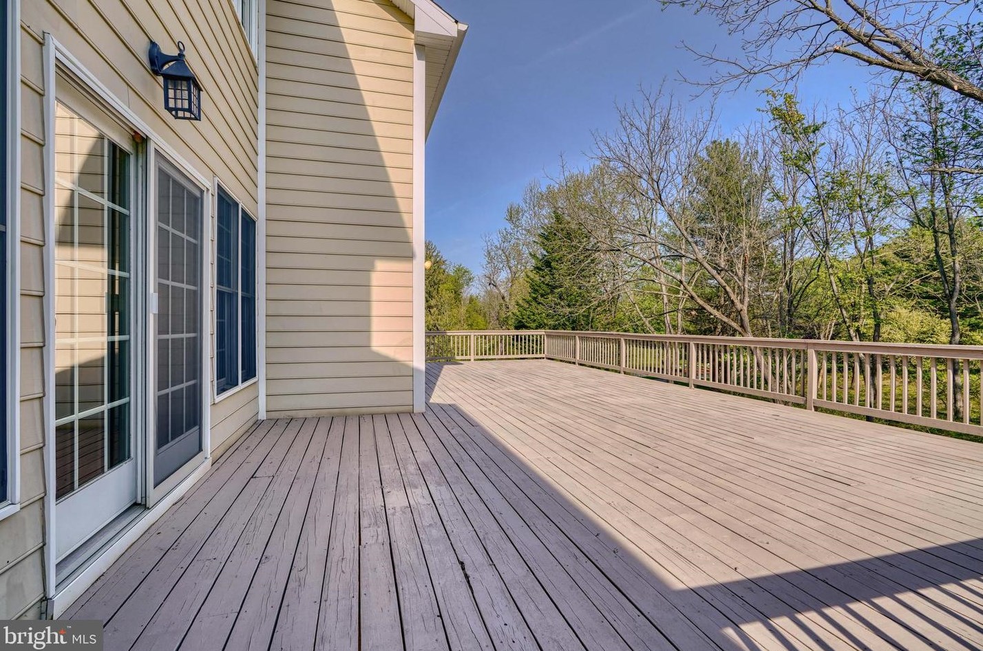 12135 Mt Albert Rd, Ellicott MD 21042-1335 exterior