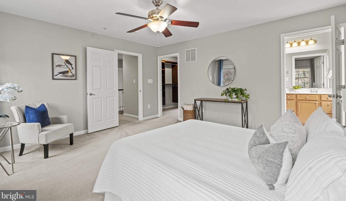 6994 Elm Ave, Baltimore MD  21075-6790 exterior