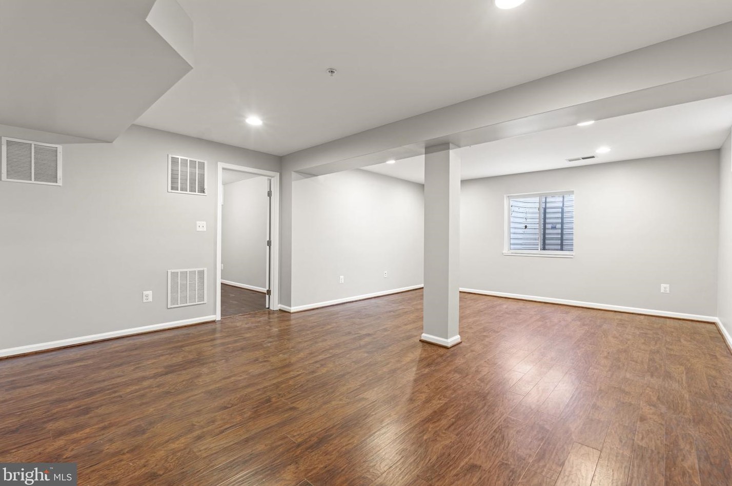 6994 Elm Ave, Baltimore MD  21075-6790 exterior