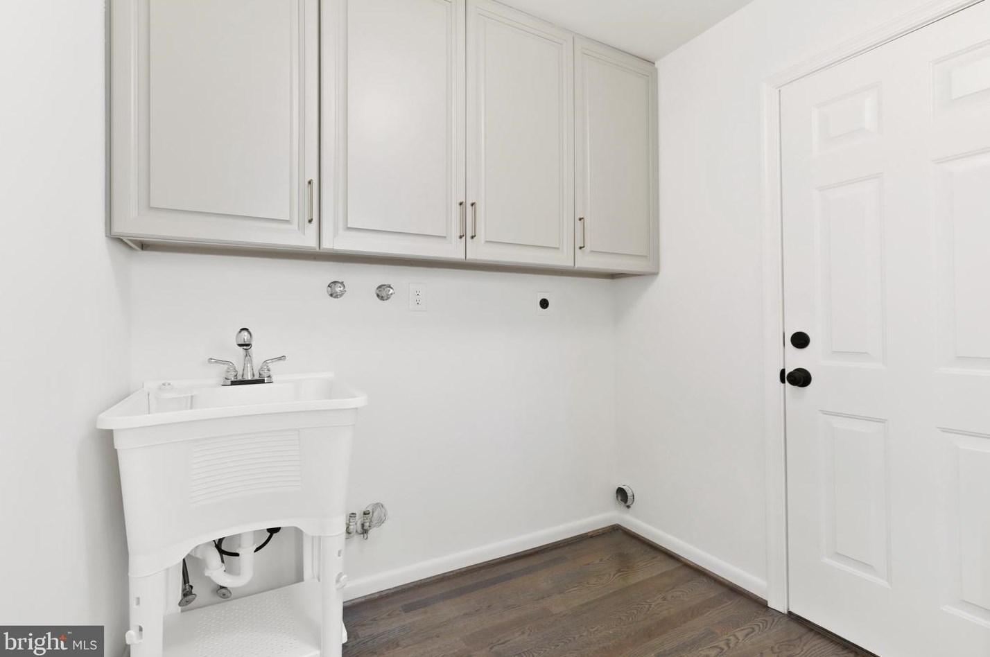 3757 Spg Mdw Dr, Ellicott MD 21042-5142 exterior