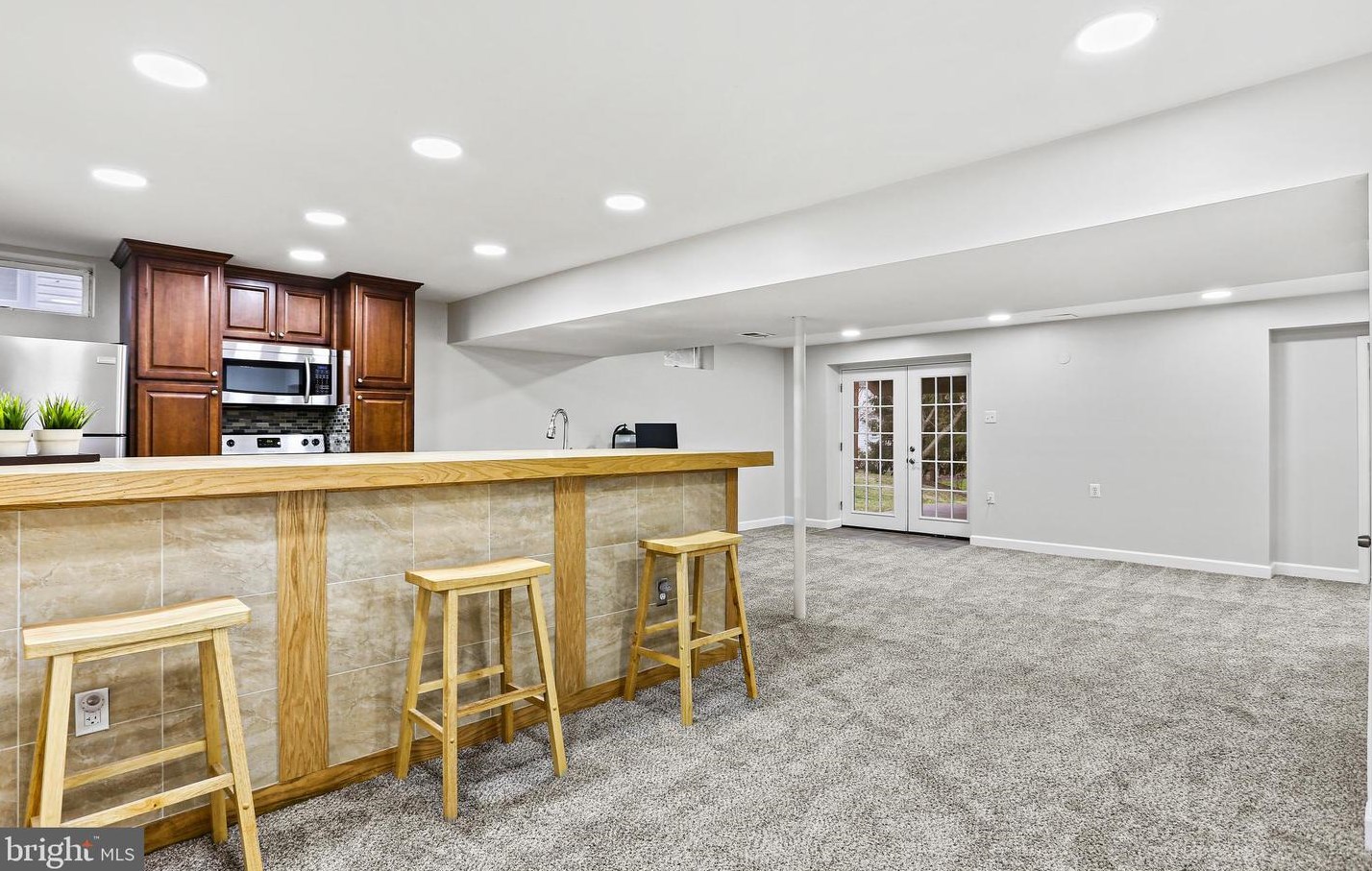 2388 Ballard Way, Ellicott MD 21042-1780 exterior