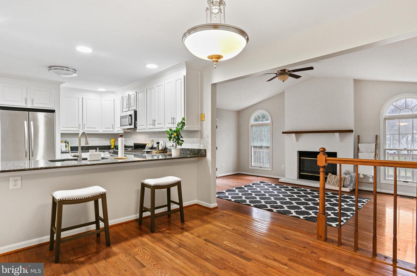 2388 Ballard Way, Ellicott MD 21042-1780 exterior