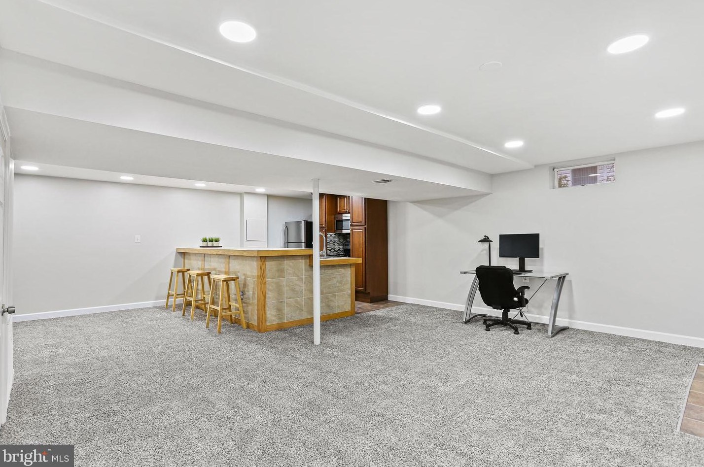 2388 Ballard Way, Ellicott MD 21042-1780 exterior