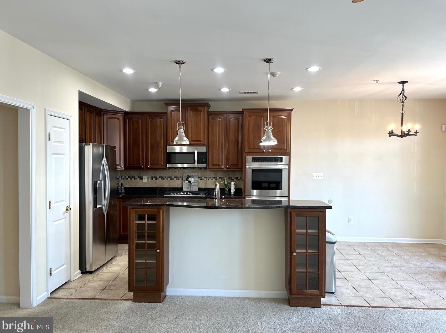 7208 Elkridge Crossing Way, Baltimore MD  21075-5423 exterior
