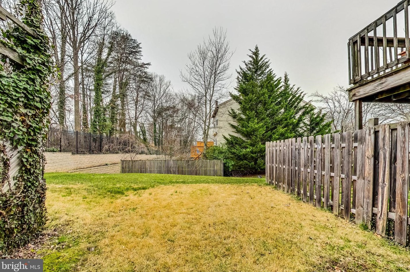 6836 Ducketts Ln, Baltimore MD  21075-6155 exterior
