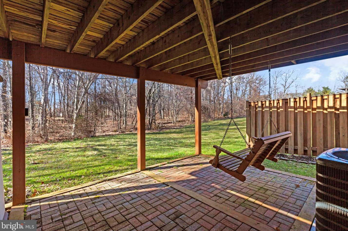 7942 Brightlight Pl, Ellicott MD 21043-7962 exterior