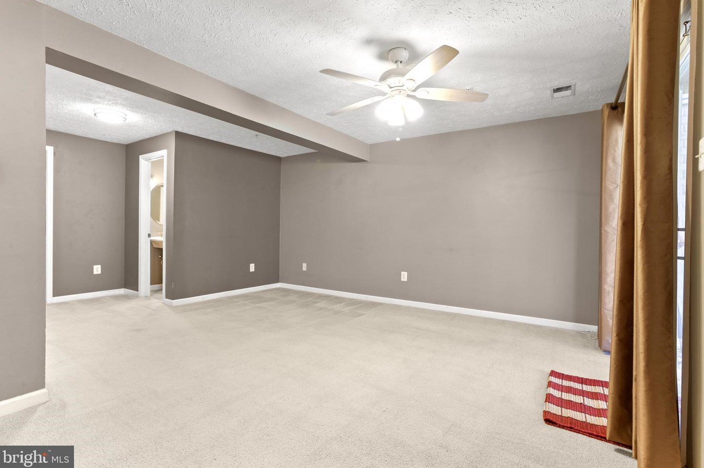 7942 Brightlight Pl, Ellicott MD 21043-7962 exterior