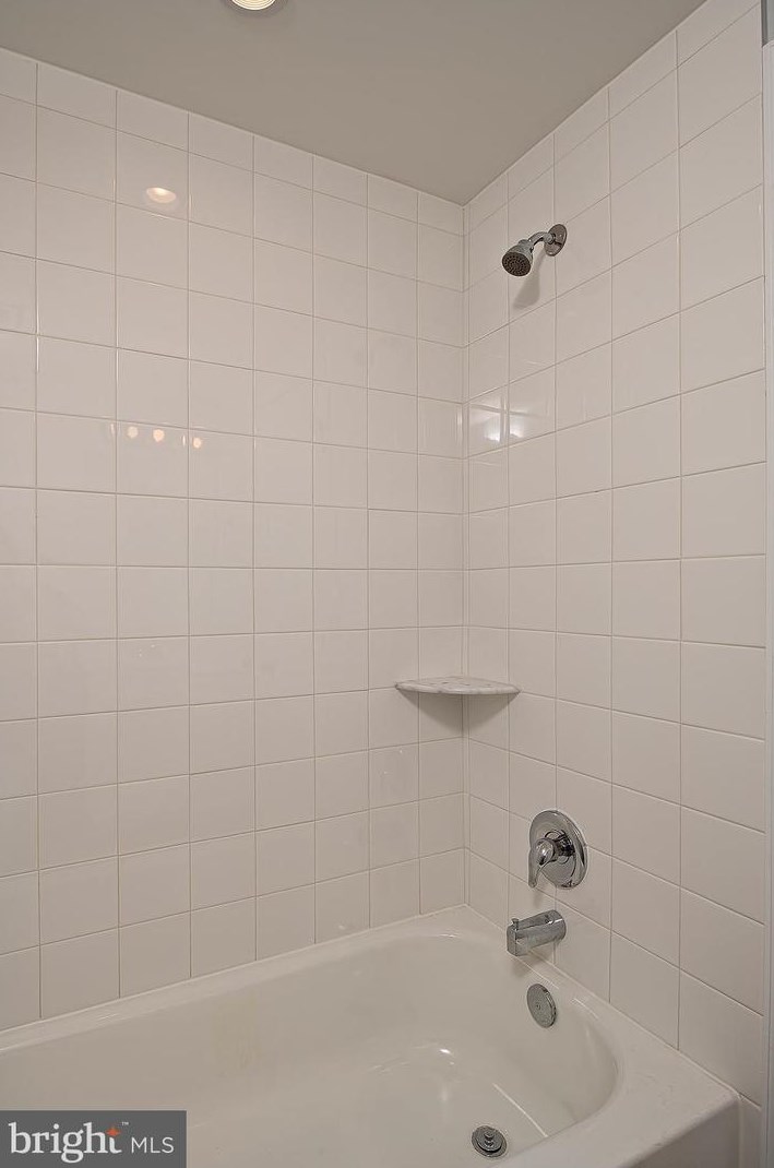 6335 Green Field Rd, Baltimore MD  21075-5266 exterior