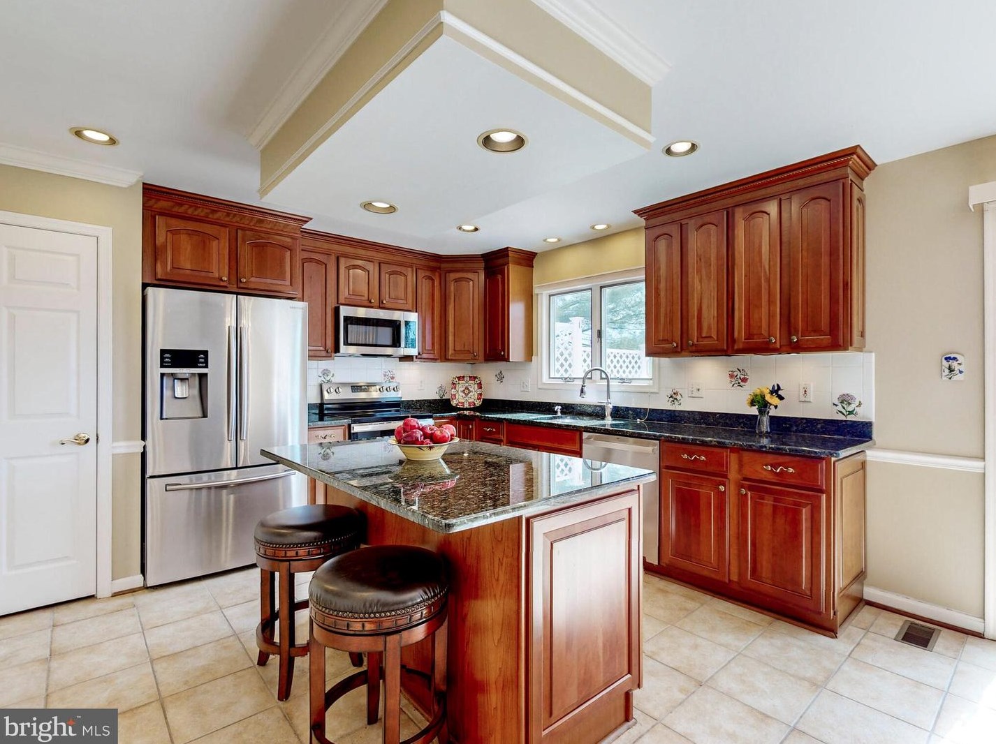 2371 Mckenzie Rd, Ellicott MD 21042-1710 exterior