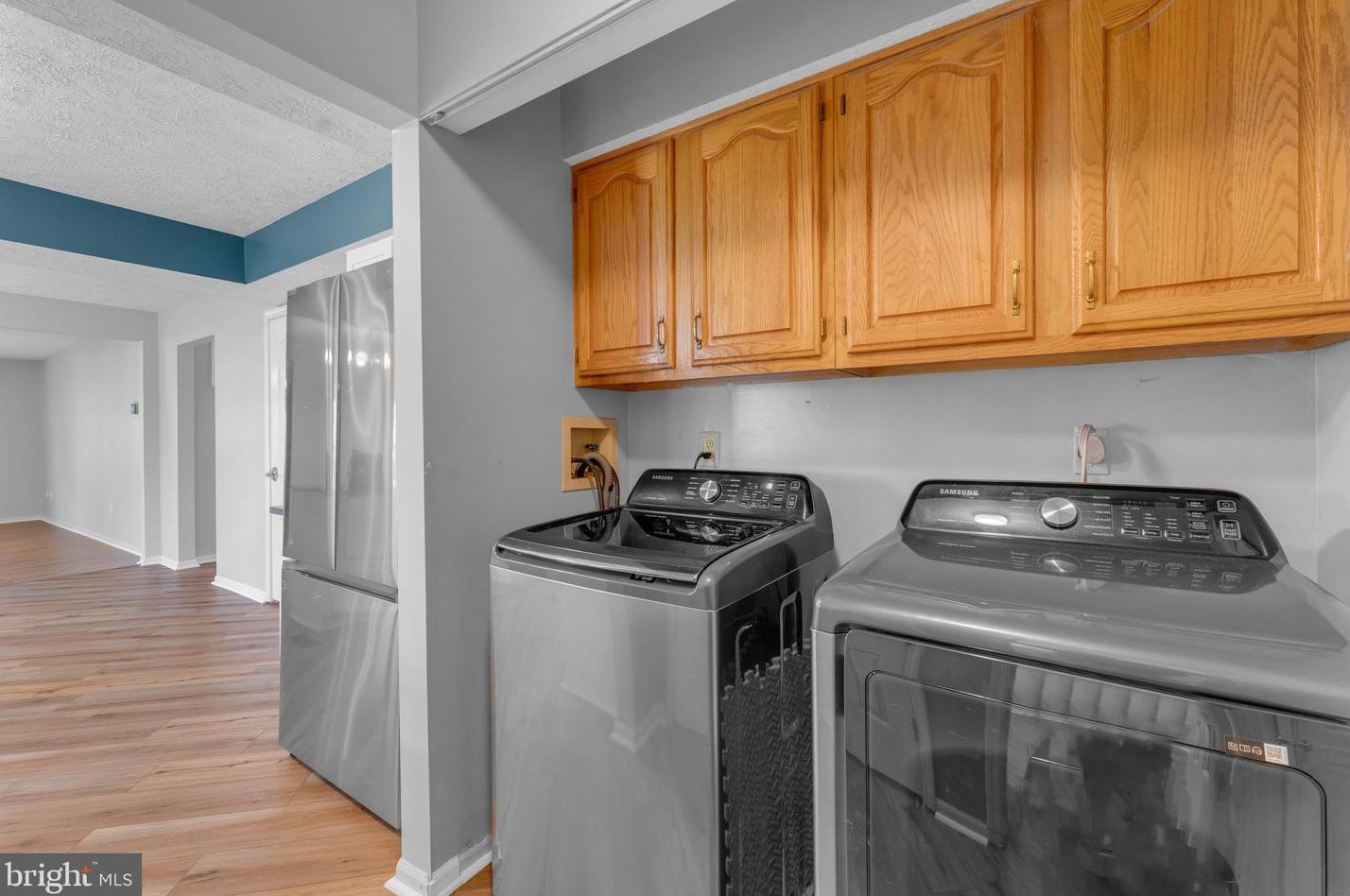 8523 Wood Staff Way, Columbia MD 21045-2611 exterior