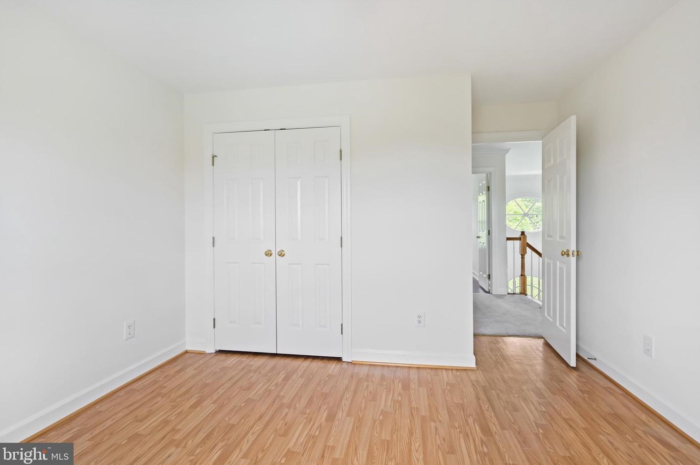 5350 Heatherland Ct, Ellicott MD 21043-7238 exterior