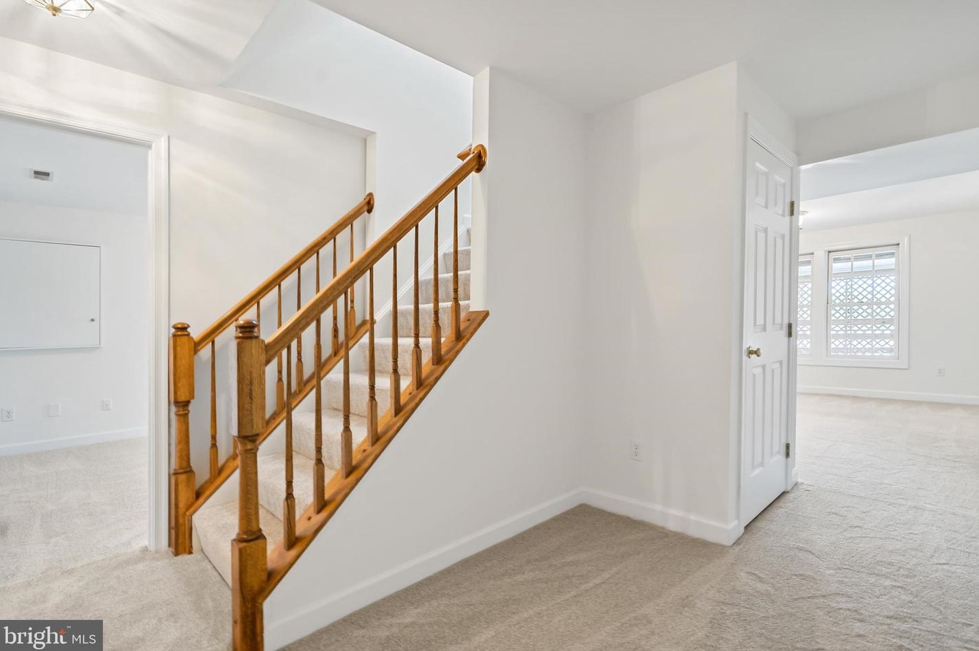 5350 Heatherland Ct, Ellicott MD 21043-7238 exterior