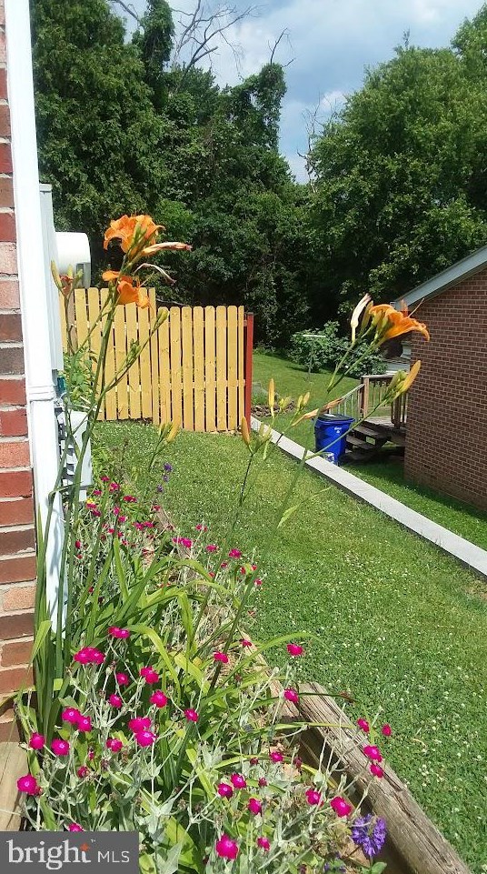 5975 Augustine Ave, Baltimore MD  21075-5318 exterior