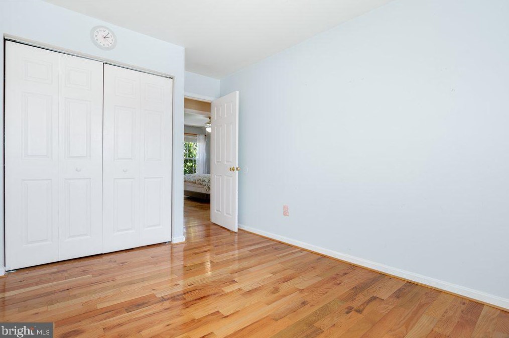 5975 Augustine Ave, Baltimore MD  21075-5318 exterior