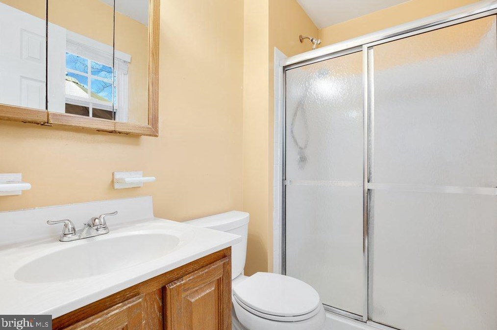 5975 Augustine Ave, Baltimore MD  21075-5318 exterior