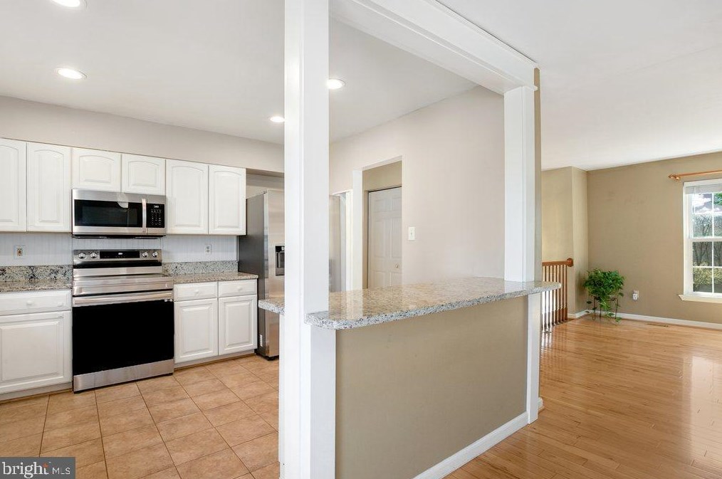 5975 Augustine Ave, Baltimore MD  21075-5318 exterior