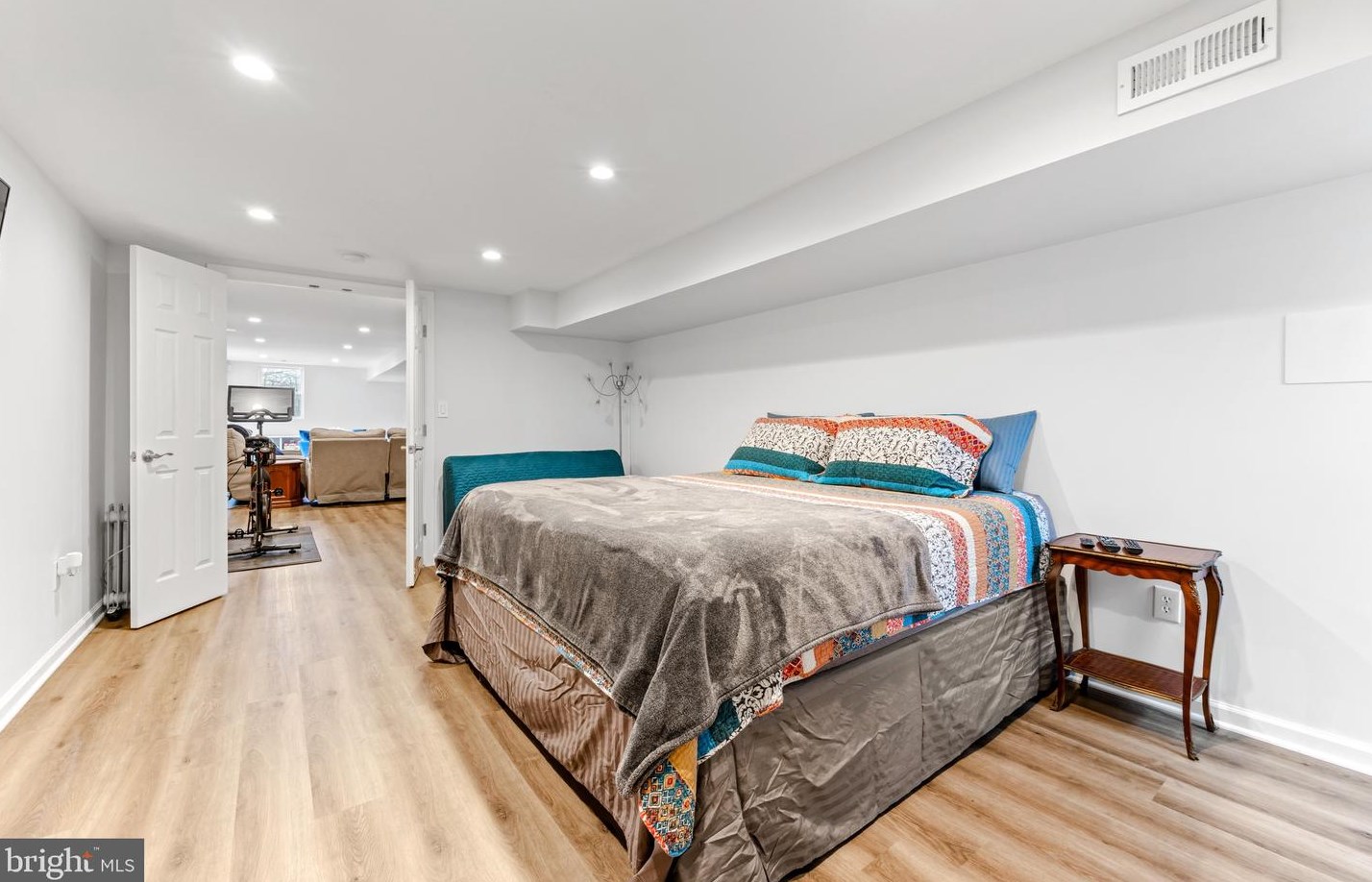 6001 Florey Rd, Baltimore MD 21076-1018 exterior