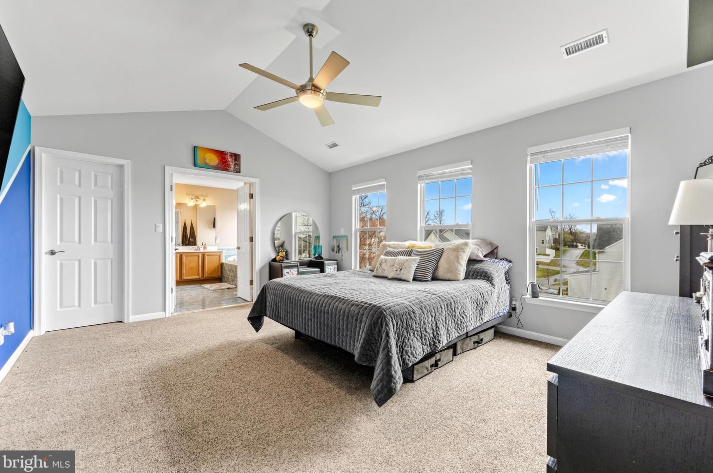 6001 Florey Rd, Baltimore MD 21076-1018 exterior