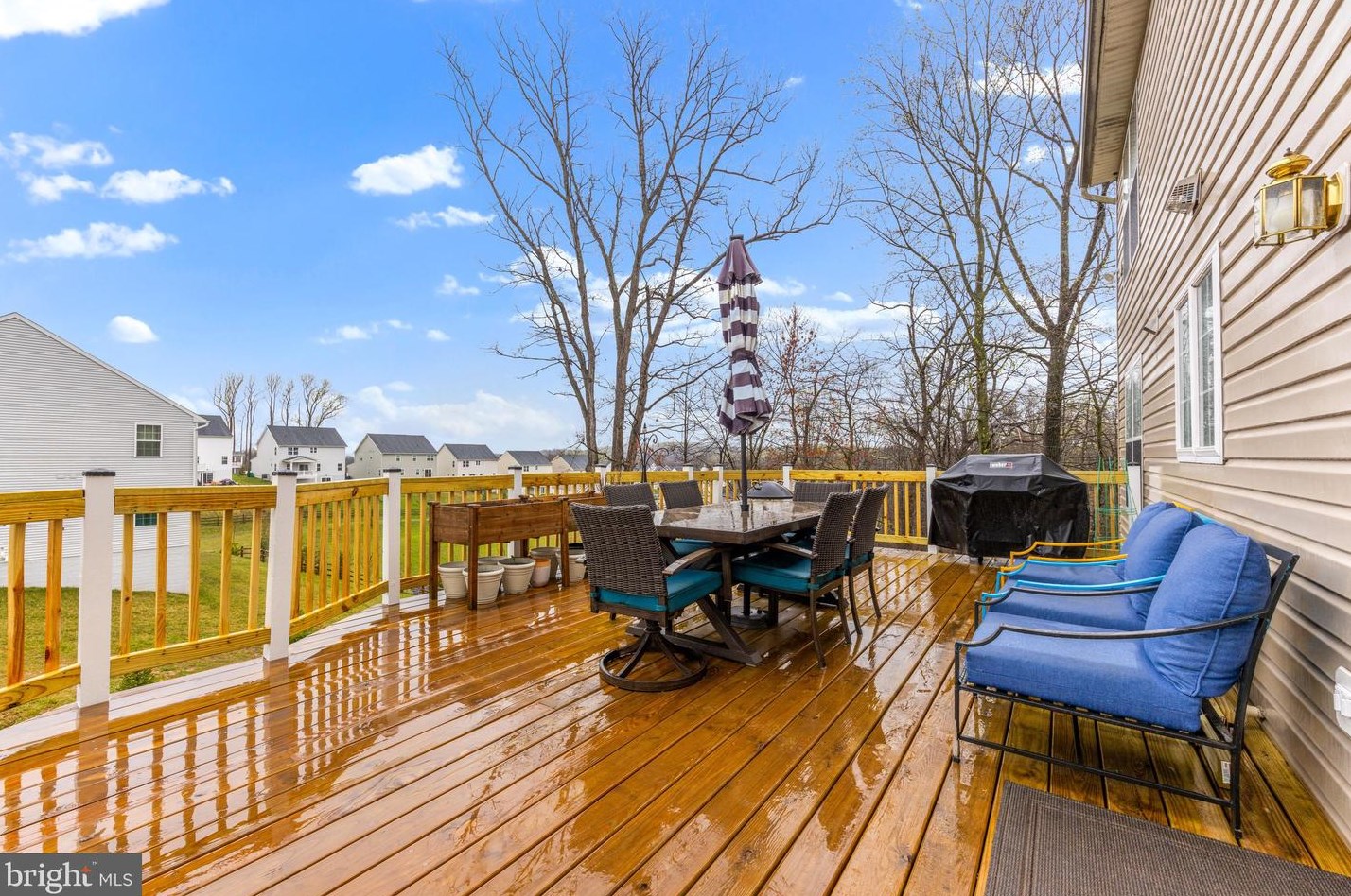 6001 Florey Rd, Baltimore MD 21076-1018 exterior