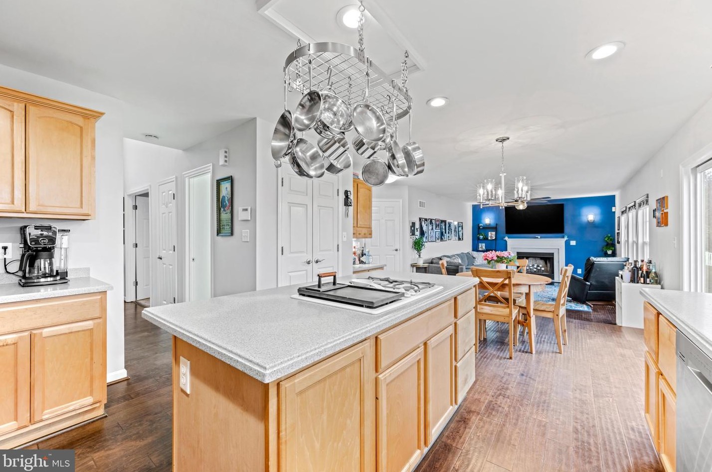 6001 Florey Rd, Baltimore MD 21076-1018 exterior