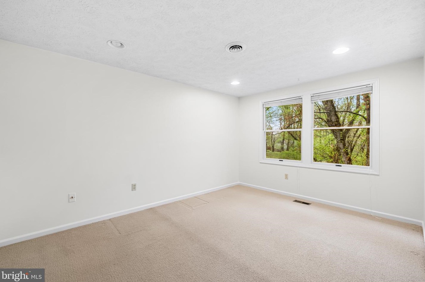 4065 Fragile Sail Way, Ellicott MD 21042-5023 exterior