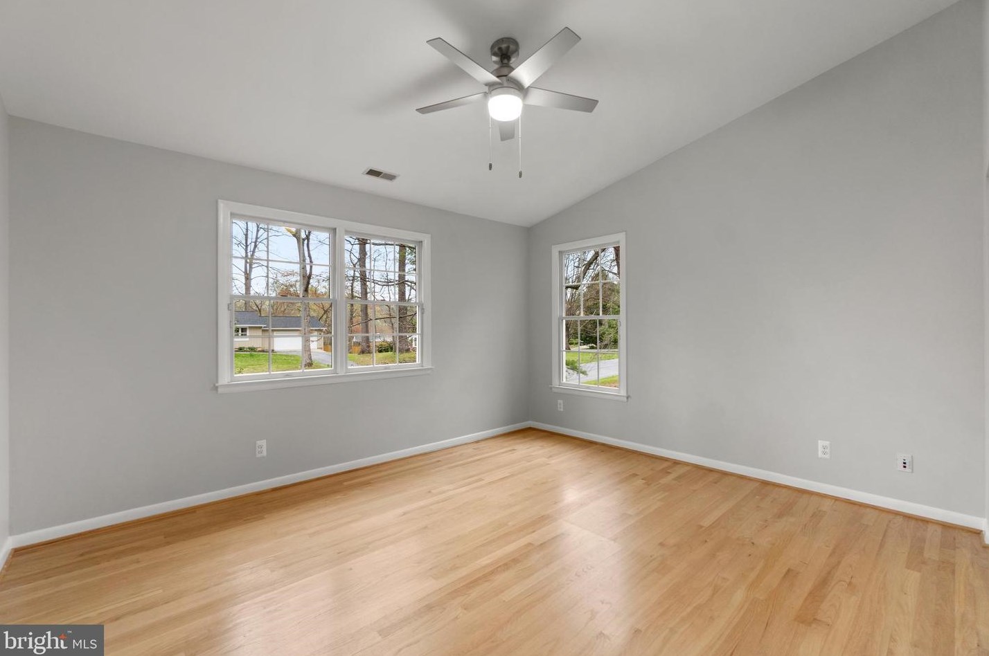 2929 Pinewick Rd, Ellicott MD 21042-2243 exterior