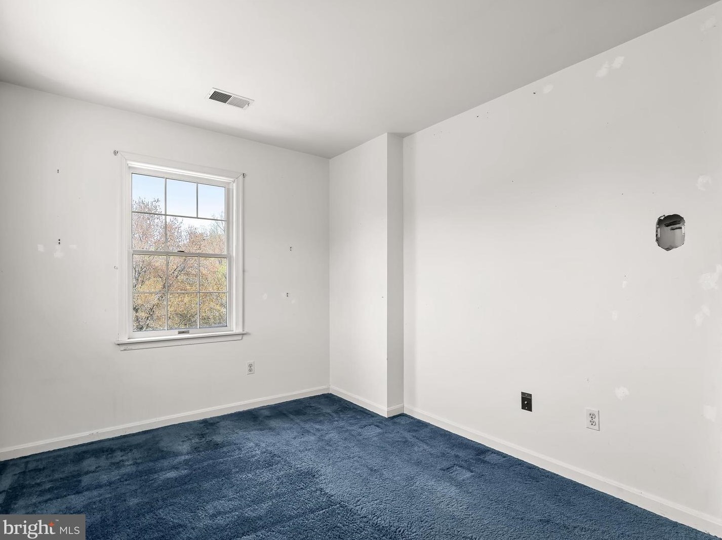 9035 Furrow Ave, Ellicott MD 21042-1841 exterior