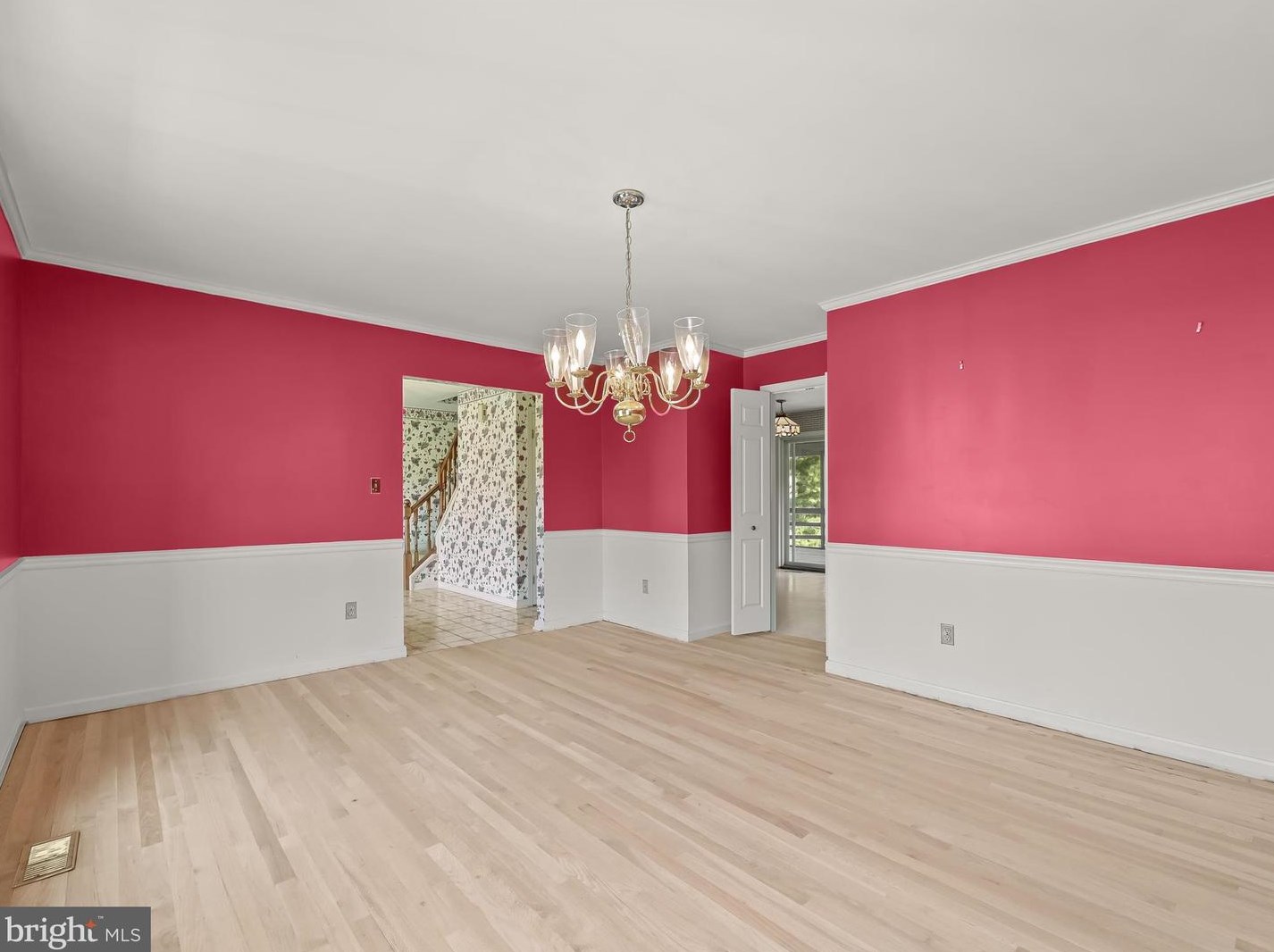 9035 Furrow Ave, Ellicott MD 21042-1841 exterior