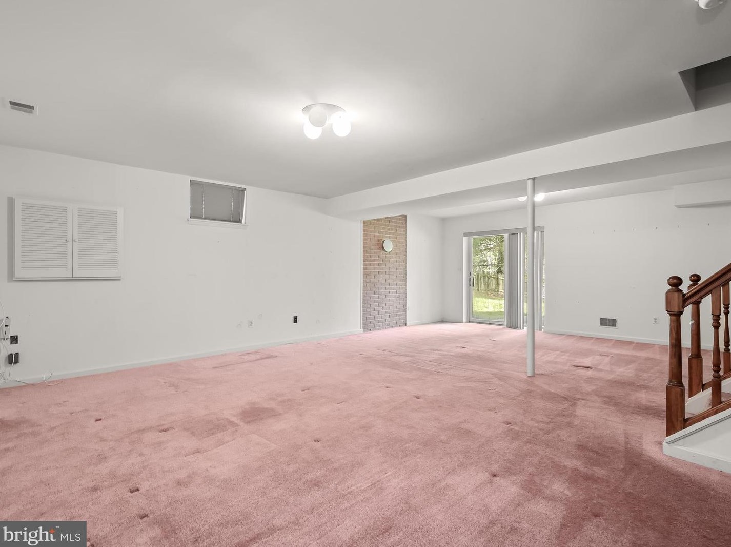 9035 Furrow Ave, Ellicott MD 21042-1841 exterior