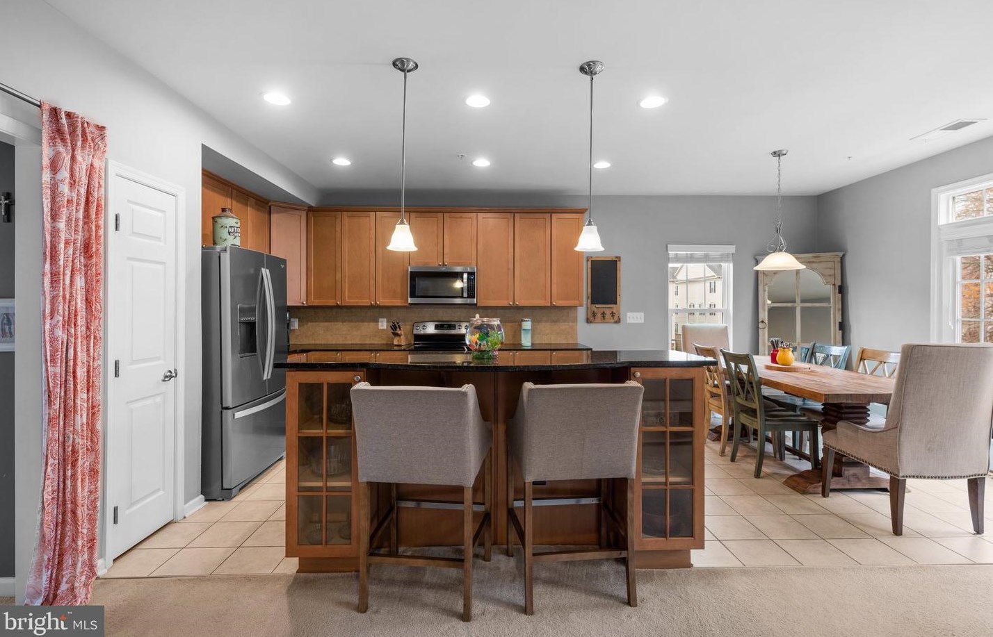 7104 Daniel John Dr, Baltimore MD  21075-5452 exterior