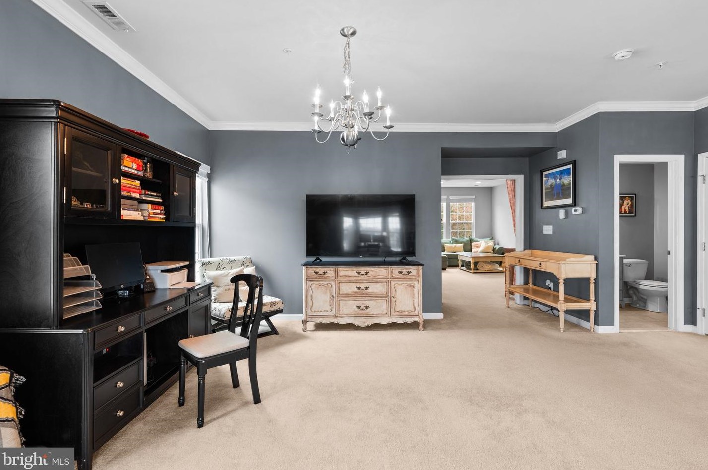 7104 Daniel John Dr, Baltimore MD  21075-5452 exterior