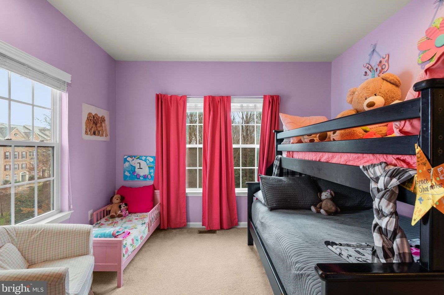 7104 Daniel John Dr, Baltimore MD  21075-5452 exterior