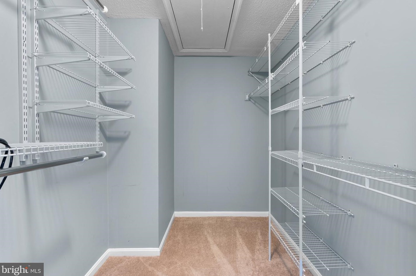 6824 Pyramid Way, Columbia MD 21044-4118 exterior