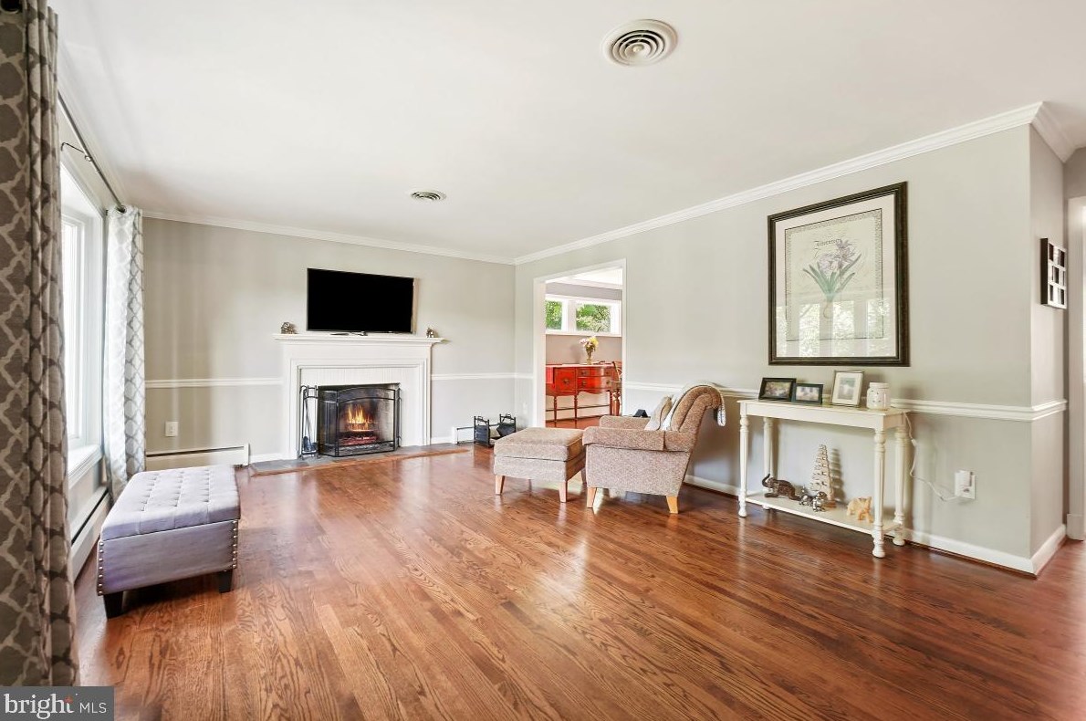 5013 Durham Rd, Columbia MD  21044-1420 exterior