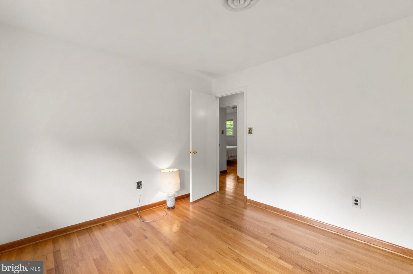 3717 Macalpine Rd, Ellicott MD 21042-5323 exterior