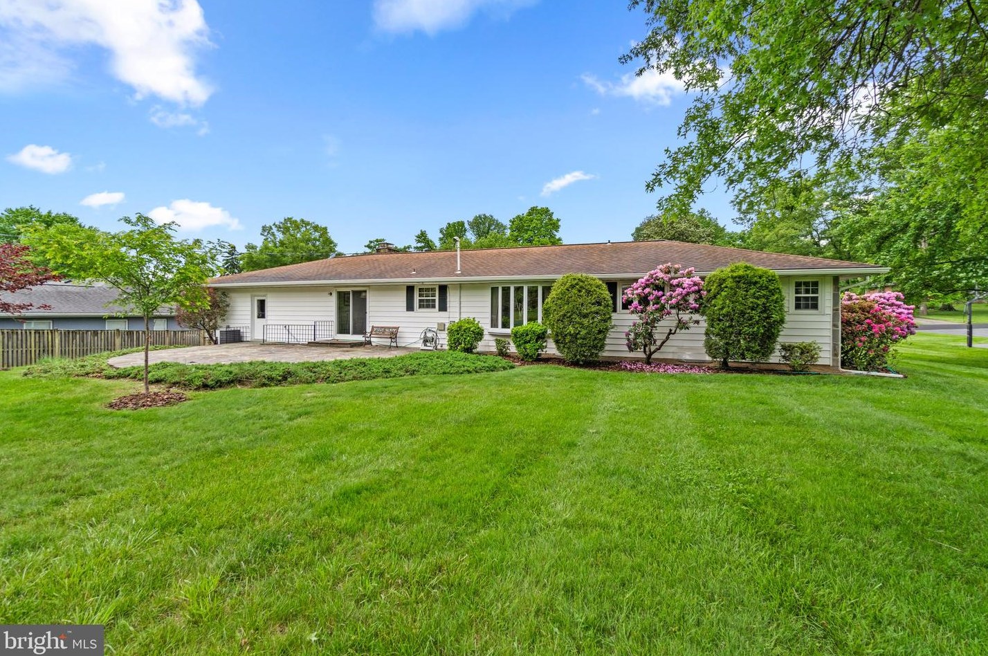 3717 Macalpine Rd, Ellicott MD 21042-5323 exterior