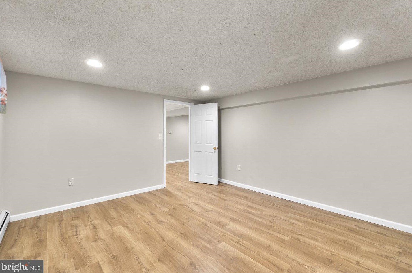 3717 Macalpine Rd, Ellicott MD 21042-5323 exterior