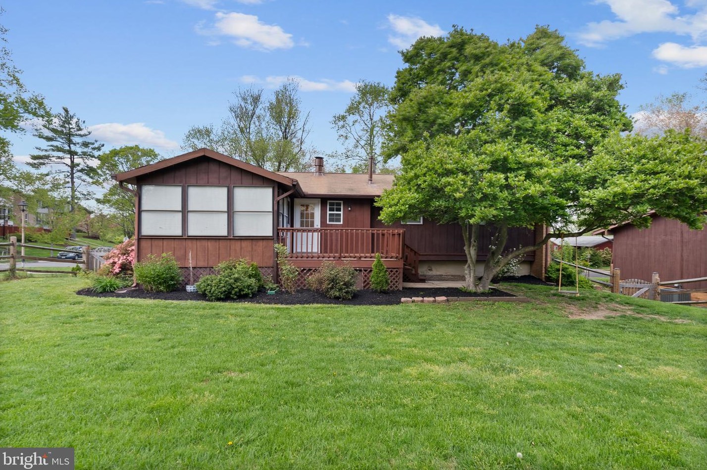 10726 Evening Wind Ct, Columbia MD  21044-2412 exterior