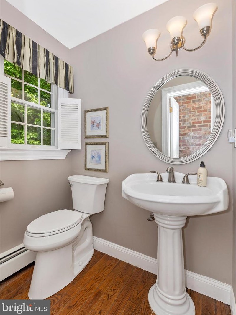 2410 Mullinix Ml Rd, Mount Airy MD 21771-4345 exterior