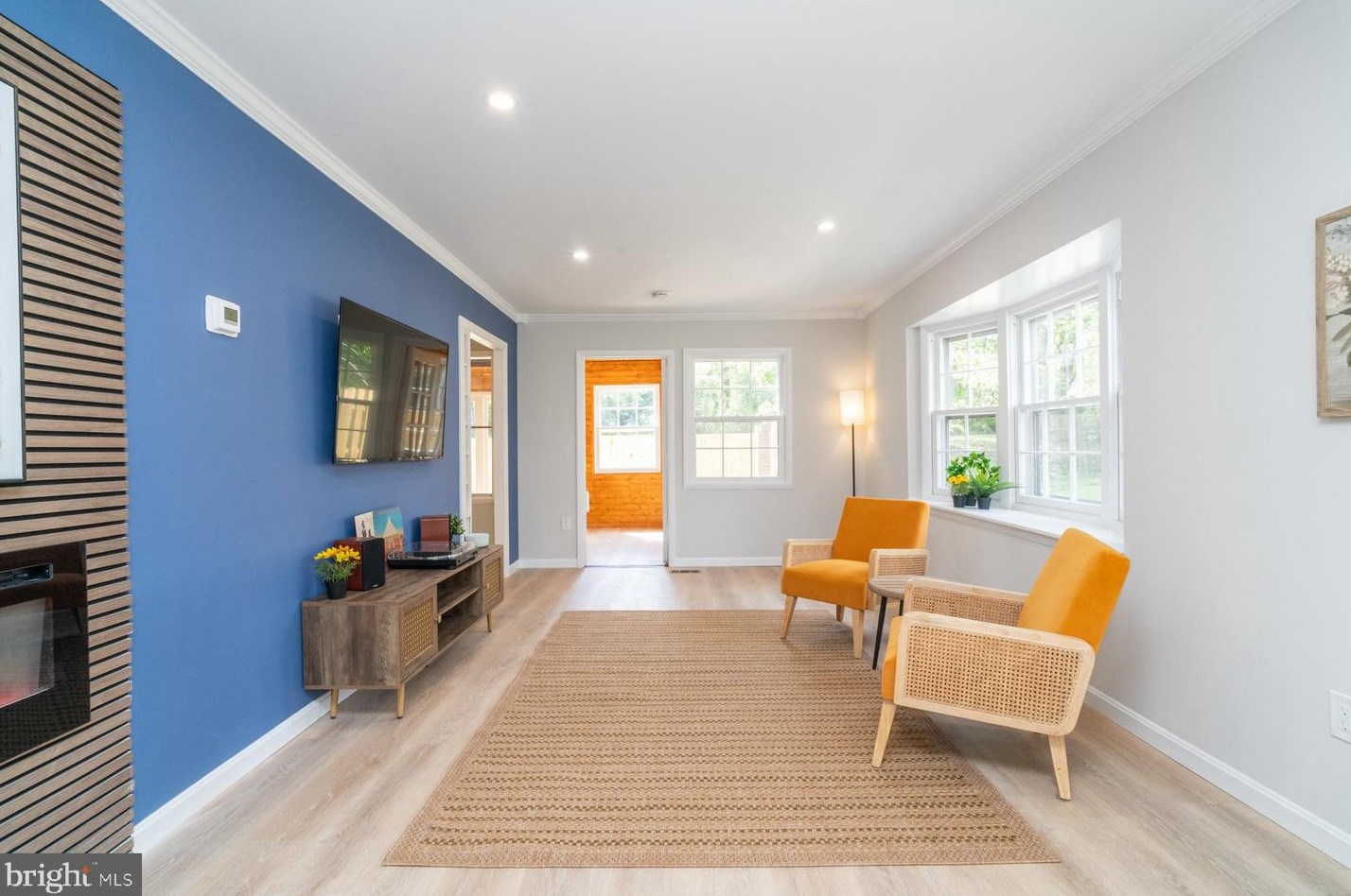 5523 Woodenhawk Cir, Columbia MD  21044-1925 exterior