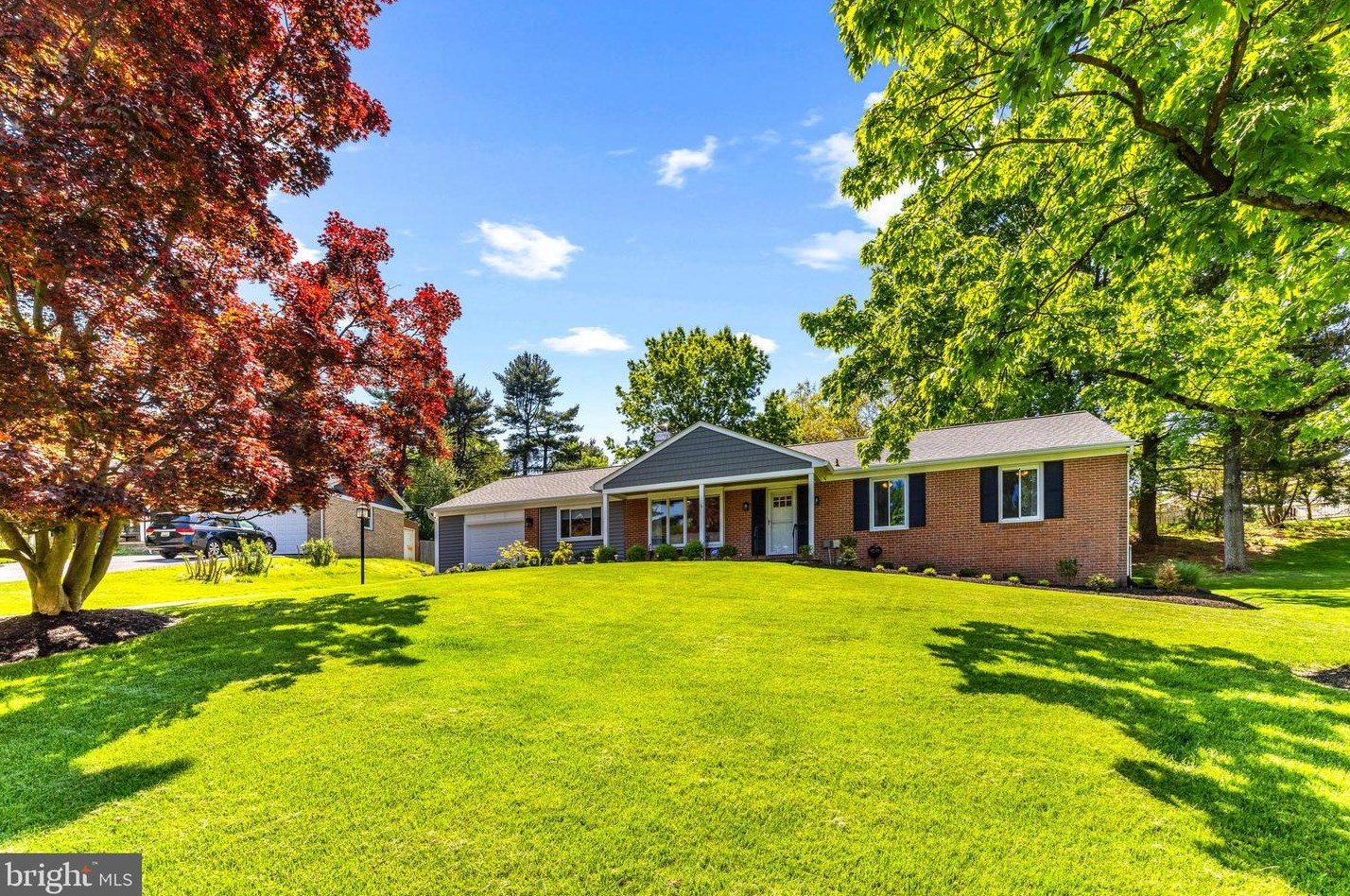 9321 Dunloggin Rd, Ellicott MD 21042-5115 exterior