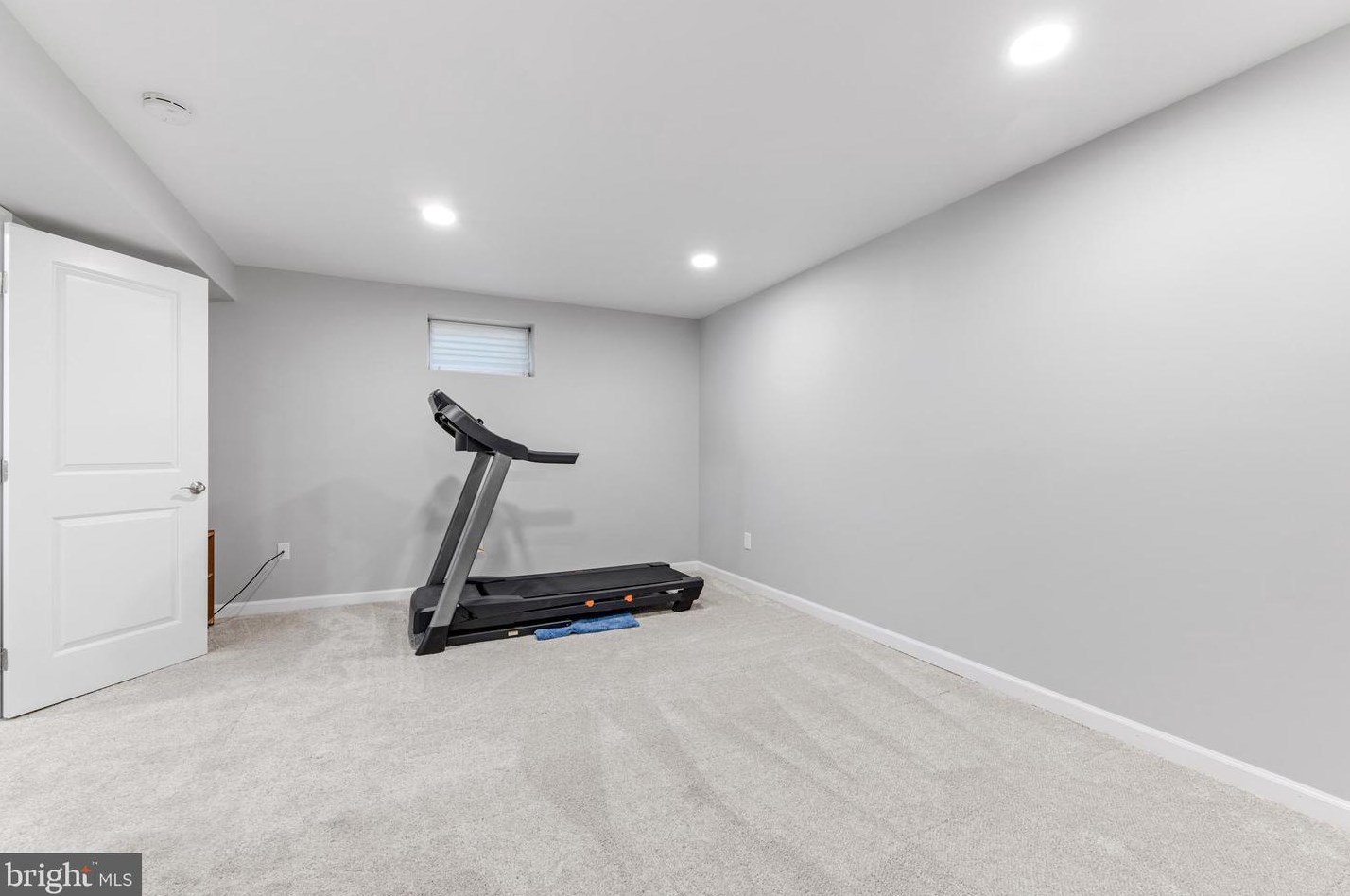 9321 Dunloggin Rd, Ellicott MD 21042-5115 exterior