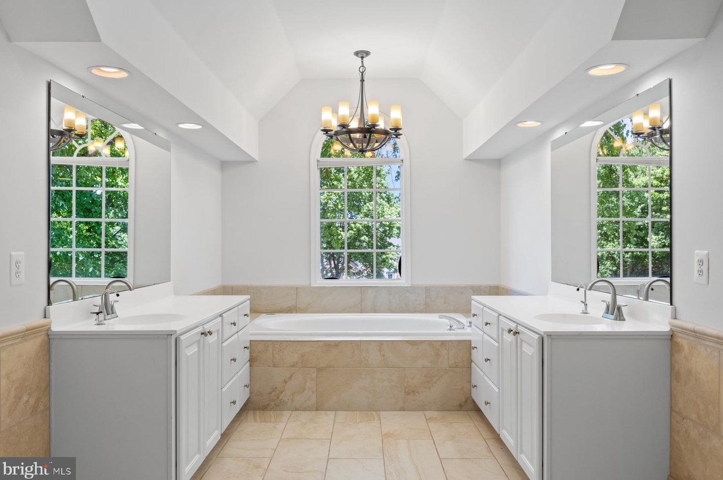 11050 Dorsch Farm Rd, Ellicott MD 21042-6269 exterior