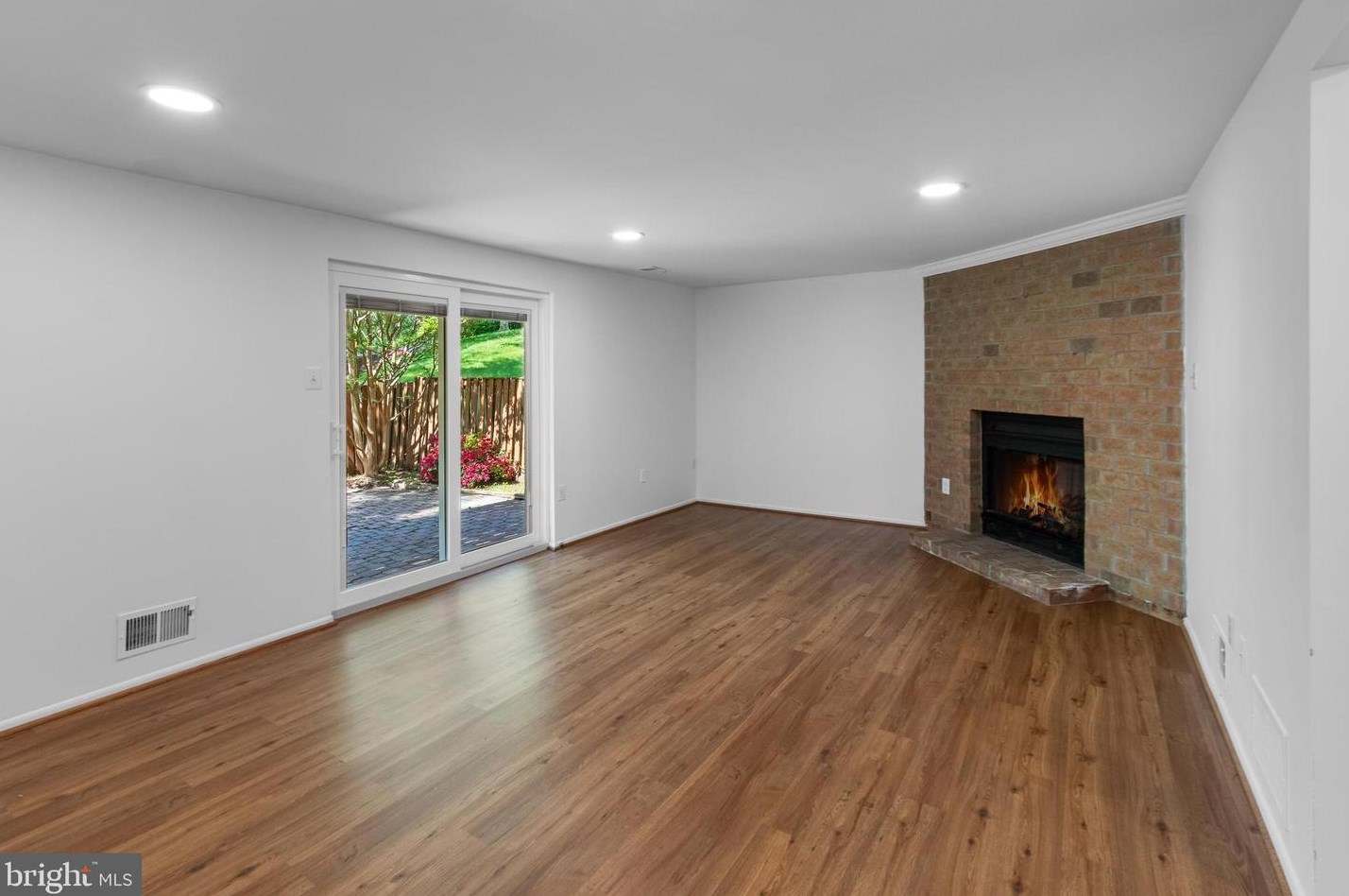 10626 High Beam Ct, Columbia MD  21044-3620 exterior