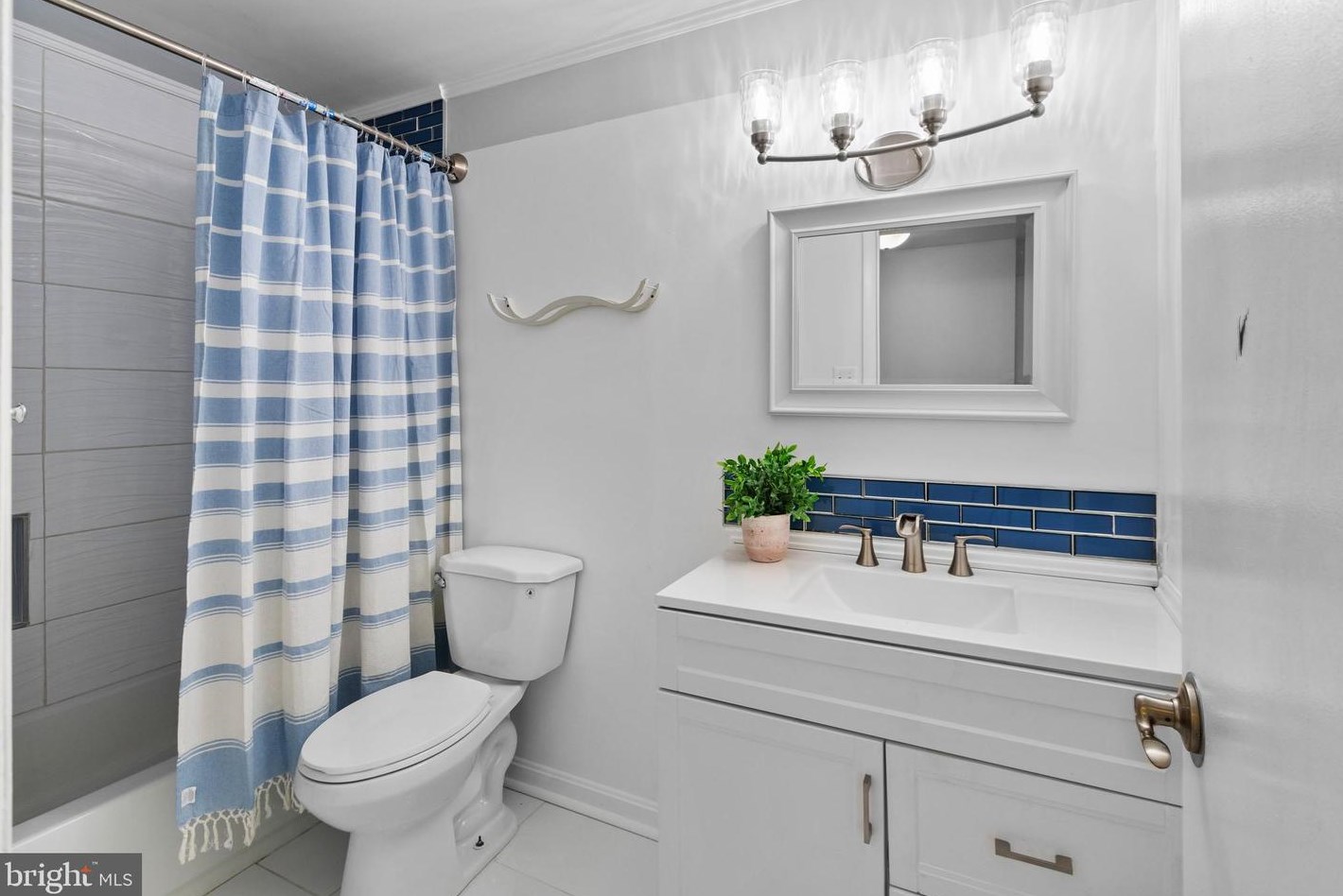 10626 High Beam Ct, Columbia MD  21044-3620 exterior