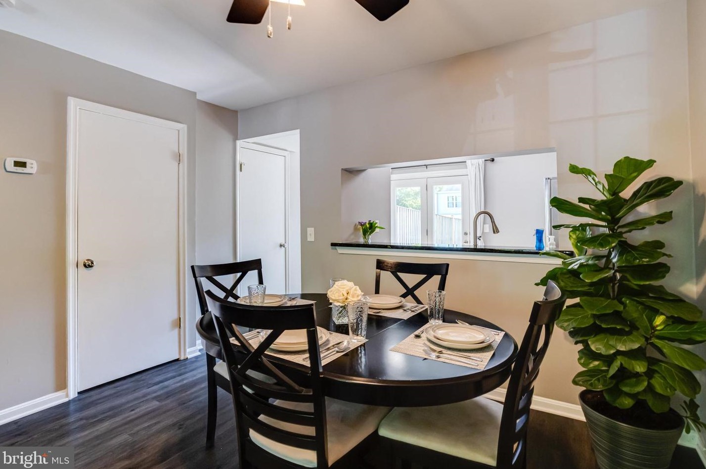 9642 Stirling Bridge Dr, Columbia MD 21046-1938 exterior