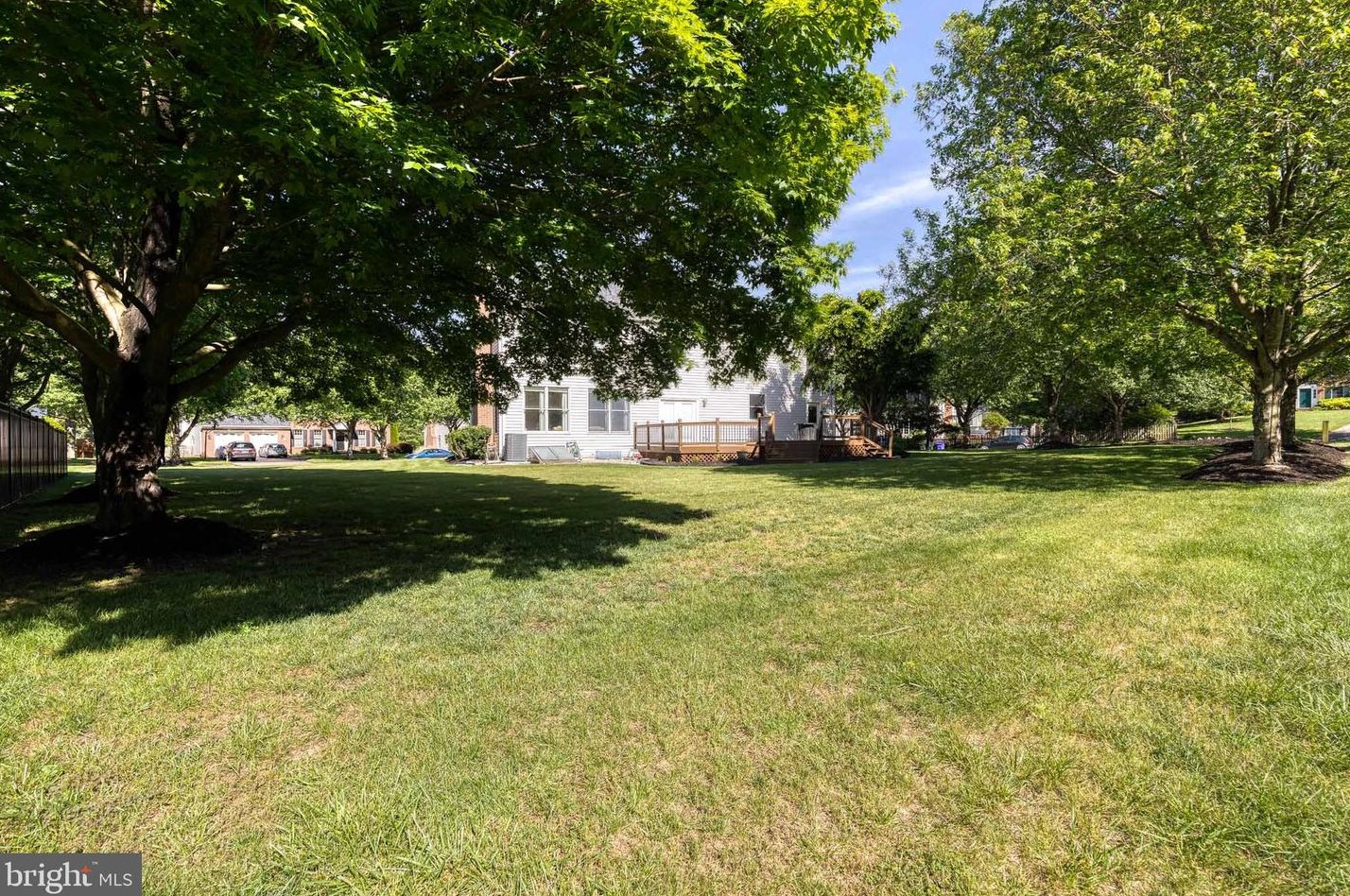 2800 Deer Trail Ct, Ellicott MD 21042-7817 exterior