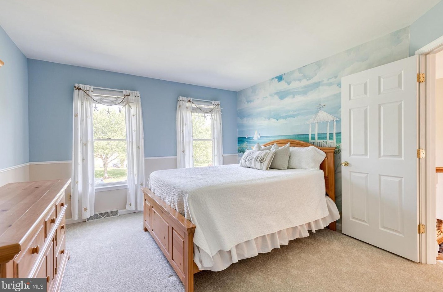 2800 Deer Trail Ct, Ellicott MD 21042-7817 exterior