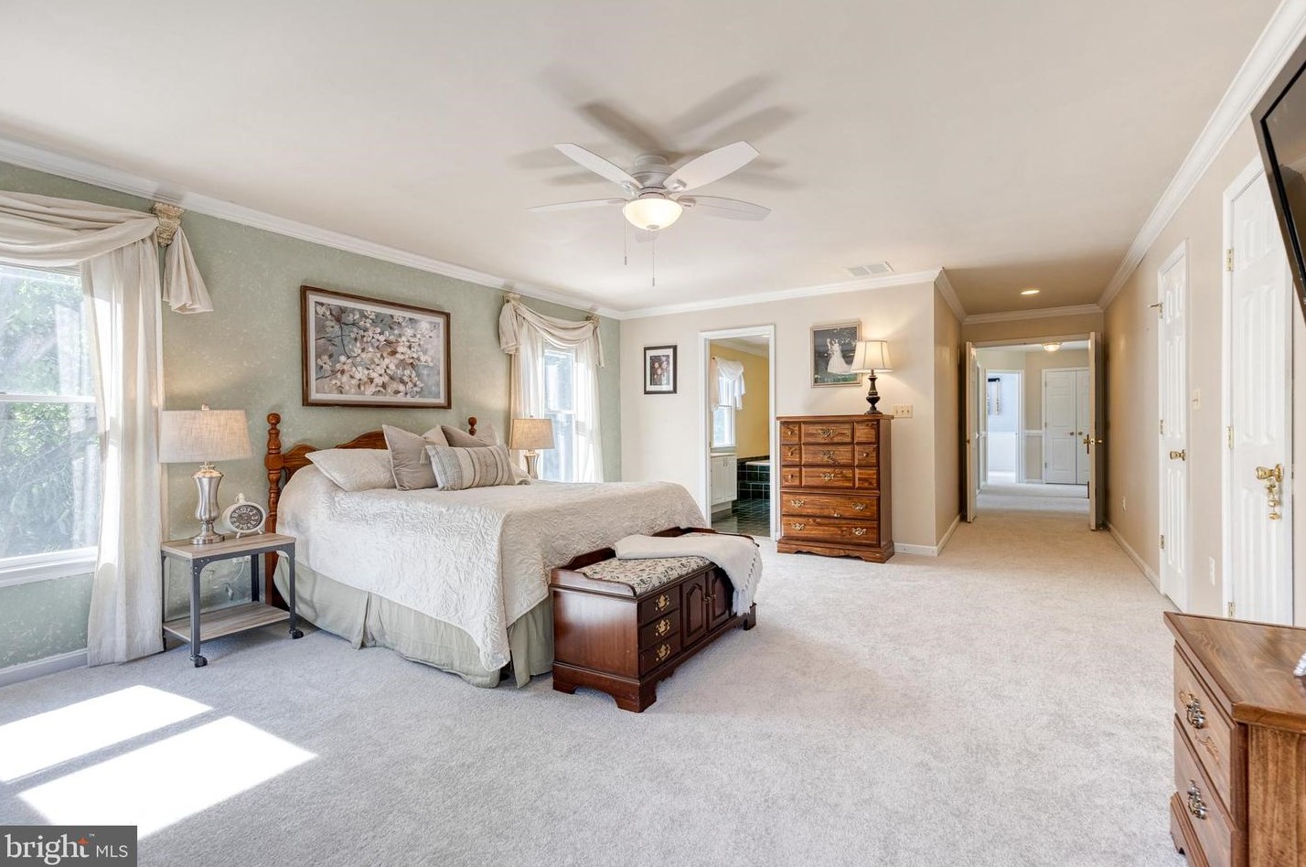 2800 Deer Trail Ct, Ellicott MD 21042-7817 exterior